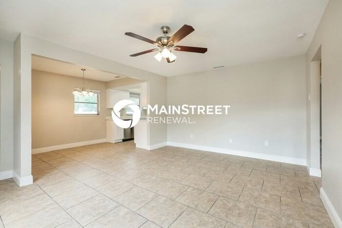 2231 Lotus Rd - Photo 5 of 16