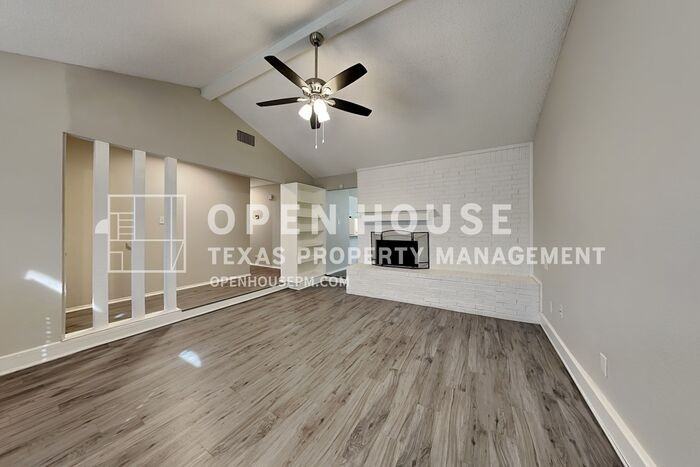 4819 Butterfield Rd - Photo 4 of 19