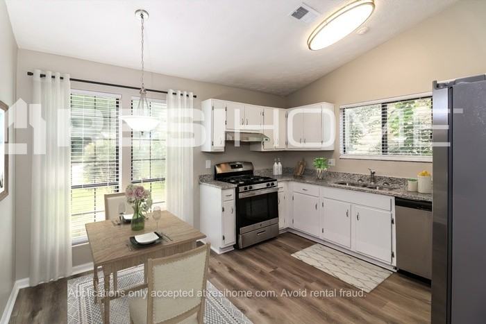 3947 Wood Path Dr - Photo 2 of 18