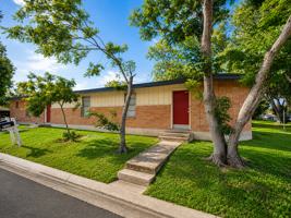 featured image of 2306 N Dennis St