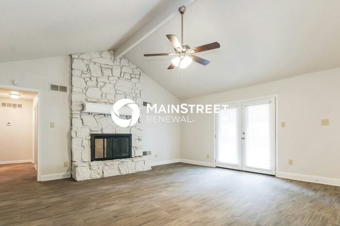 7139 Claiborne Dr - Photo 4 of 16