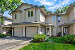 featured image of 5821 N Cobbler Ln