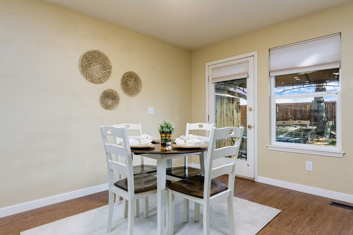 5821 N Cobbler Ln - Photo 5 of 22