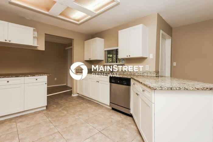 17144 Antigua Rd - Photo 7 of 17