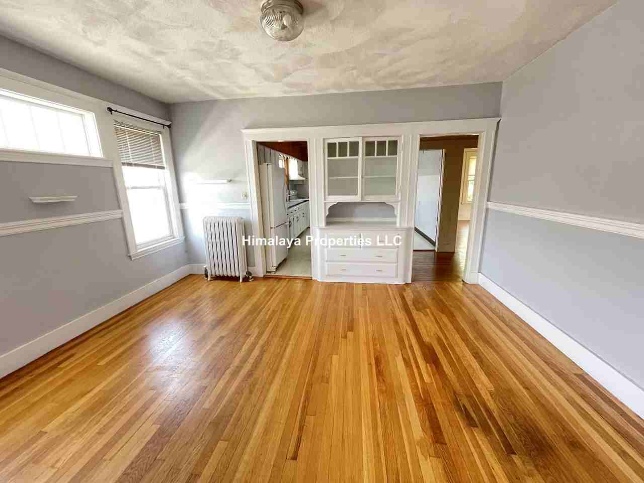 14 Allen St #2 - Photo 4 of 16