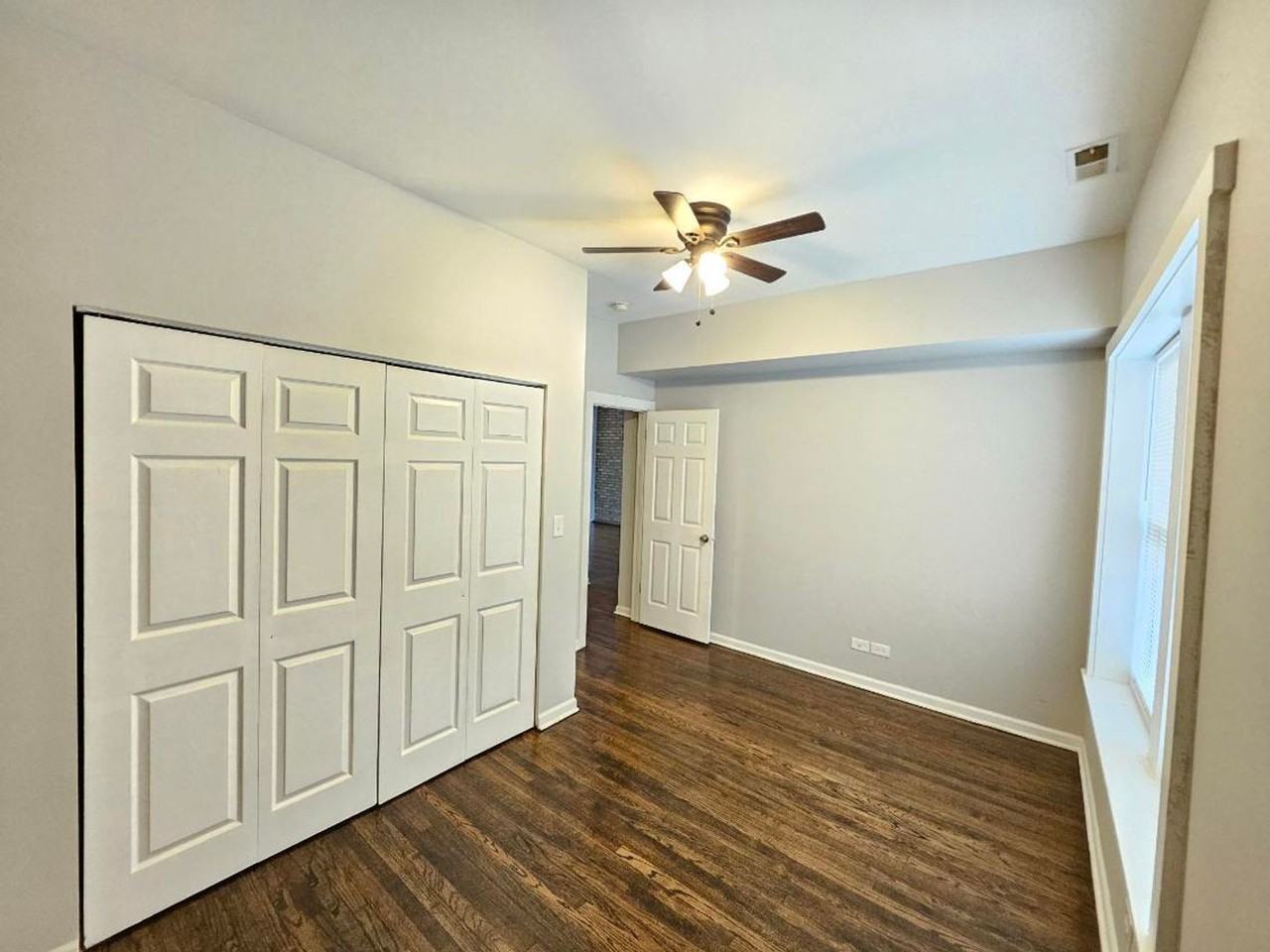 5550 W North - Photo 5 of 23