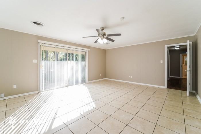 5312 Wayneland Dr - Photo 3 of 11