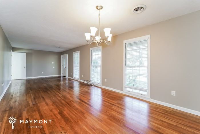 5312 Wayneland Dr - Photo 4 of 11