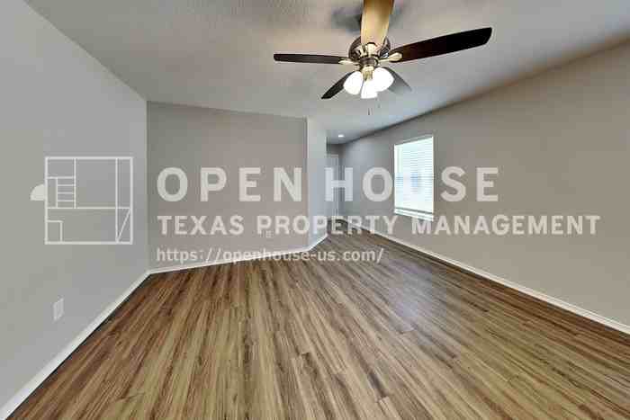 6701 Meadow Way Ln - Photo 4 of 19