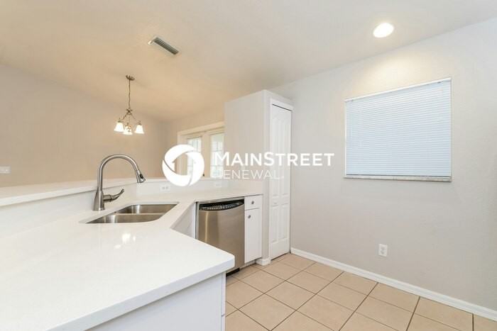 7623 Totem Ave - Photo 7 of 16