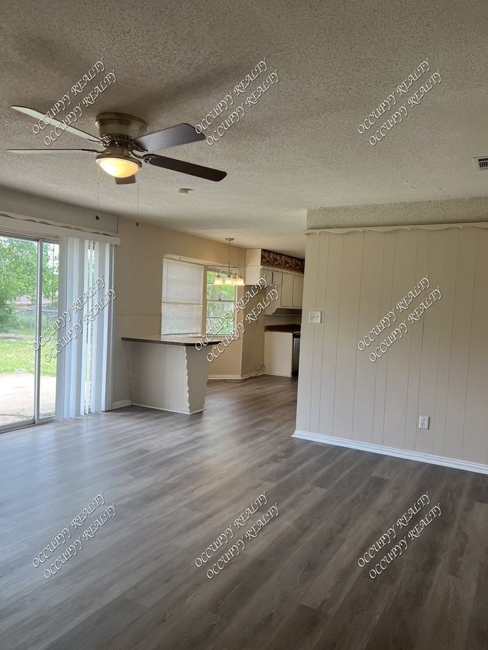 361 Heirloom Dr - Photo 4 of 19