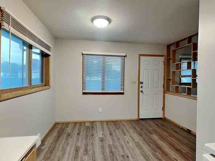 5600 Vera Cruz Ave N - Photo 6 of 20