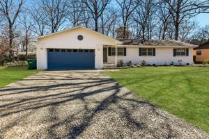 featured image of 22 Single Oaks Dr