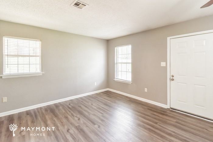 106 Brookhaven Dr - Photo 3 of 11