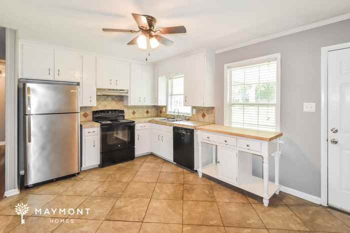 106 Brookhaven Dr - Photo 5 of 11