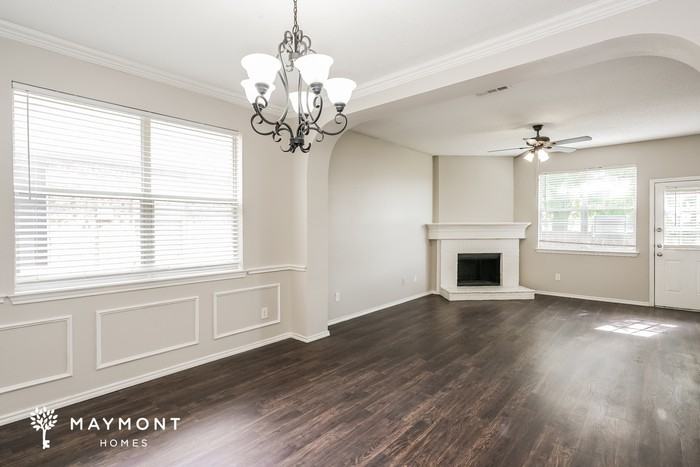 510 Blueberry Hill Ln - Photo 4 of 11