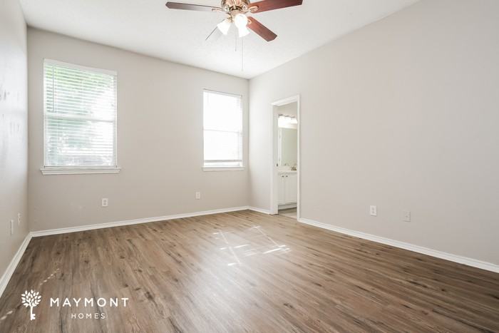 510 Blueberry Hill Ln - Photo 6 of 11
