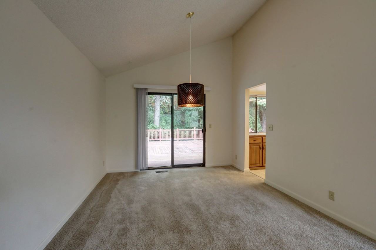 5920 138th Pl Se - Photo 6 of 22