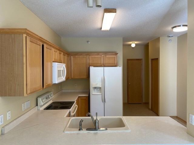 9410 Marshall Rd - Photo 3 of 12