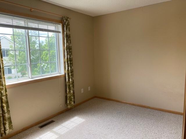 9410 Marshall Rd - Photo 7 of 12