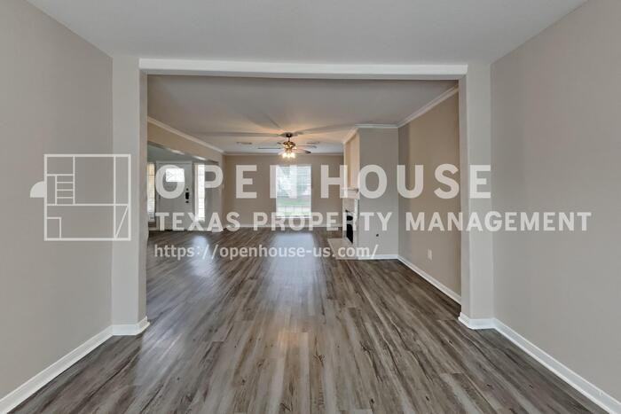 3515 Saint William Ln - Photo 7 of 19