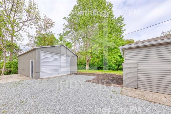 1144 Mcdougal St - Photo 2 of 19