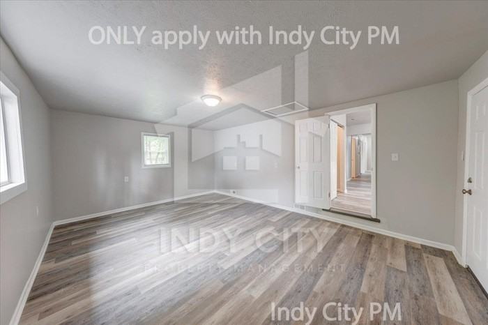 1144 Mcdougal St - Photo 4 of 19
