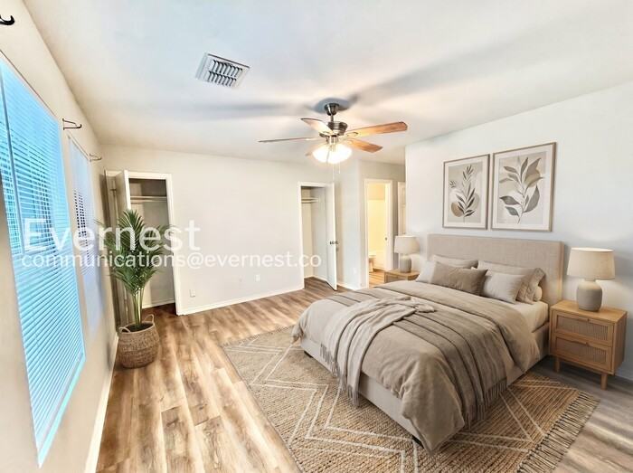 332 Ezekial Ave - Photo 5 of 26
