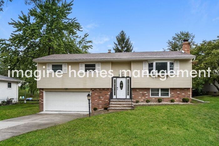 4087 Blossom Ct