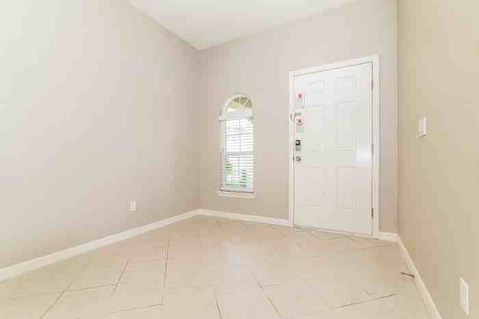 2508 Ocoee Reserve Ct - Photo 4 of 17