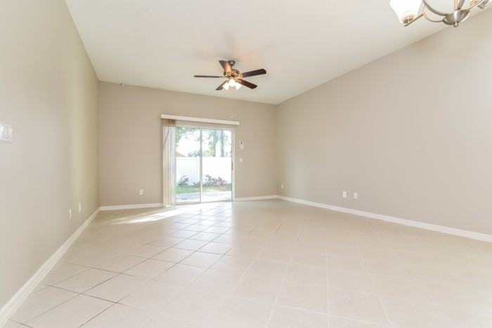 2508 Ocoee Reserve Ct - Photo 5 of 17