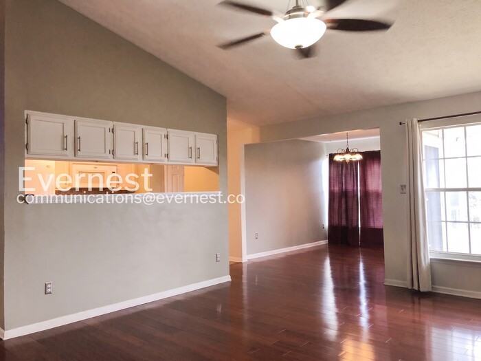 9351 Kempton Manor Ct #1910 - Photo 3 of 14