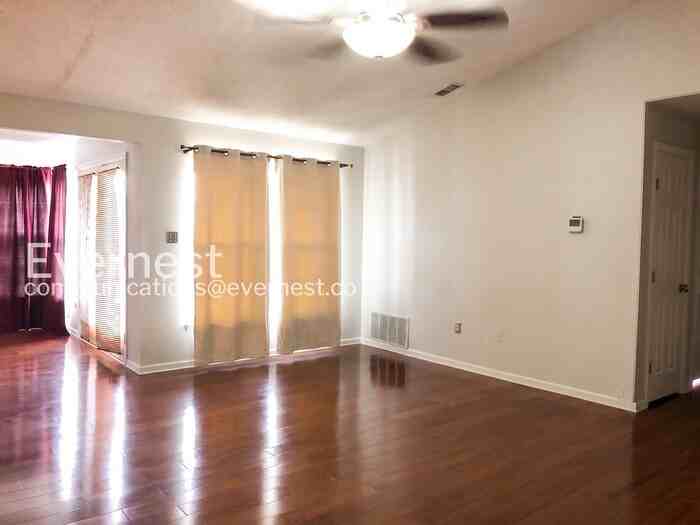 9351 Kempton Manor Ct #1910 - Photo 4 of 14