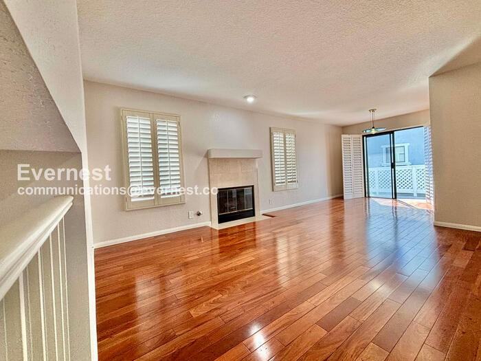4455 Rockland Pl #21 - Photo 6 of 30