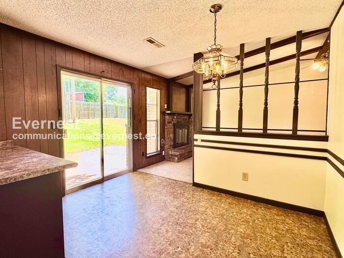 4325 S Ash Ave - Photo 6 of 29