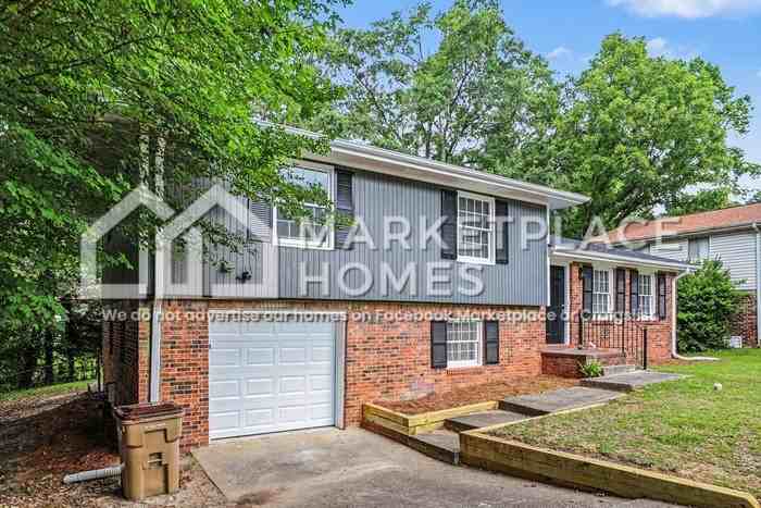 6497 Cameron Rd - Photo 4 of 21