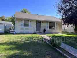 featured image of 2921 Sumter Ave S