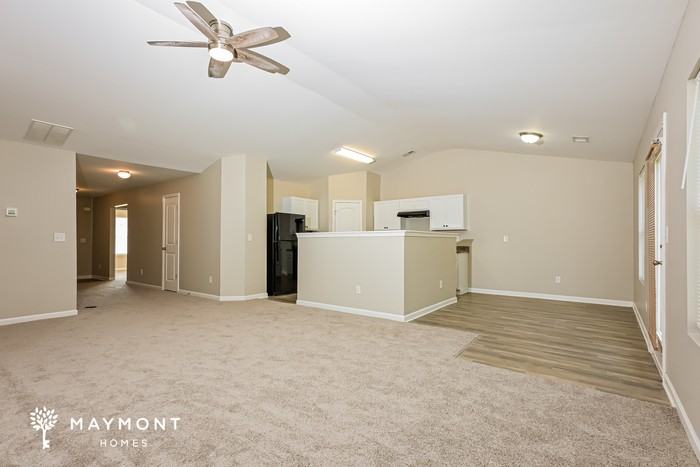 4057 Liberty Estates Dr - Photo 5 of 16