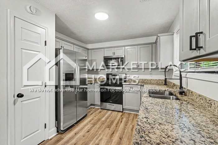 5033 Mixon Pl - Photo 6 of 22