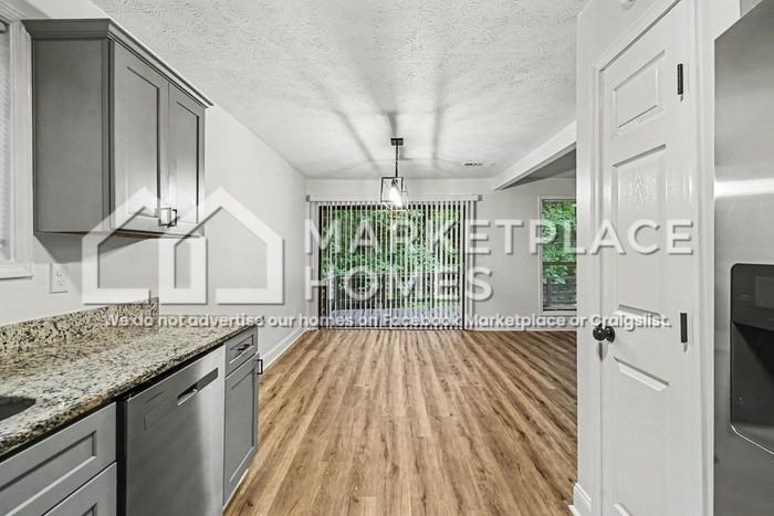 5033 Mixon Pl - Photo 7 of 22