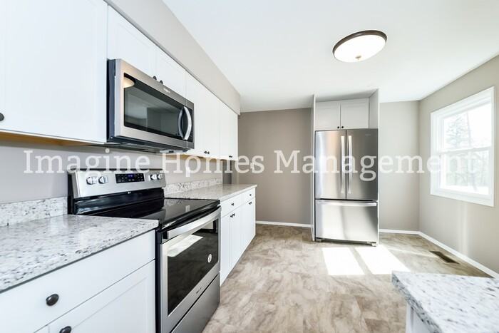 9200 Whitewood Rd - Photo 5 of 12