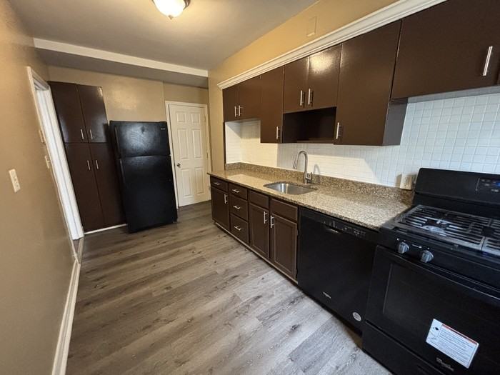 5928 Hillen Rd - Photo 4 of 17