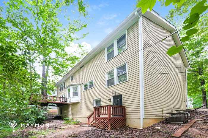 765 Mountain Oaks Pkwy - Photo 3 of 3