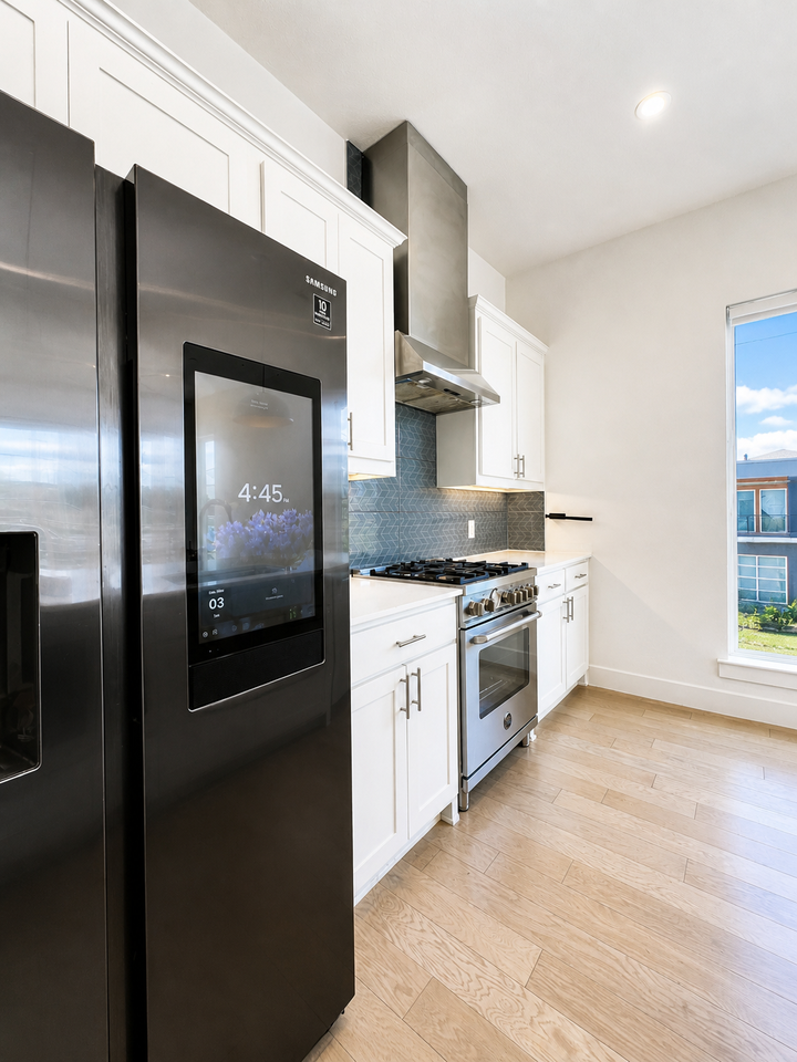 5605 Bryan Pkwy #101 - Photo 3 of 20