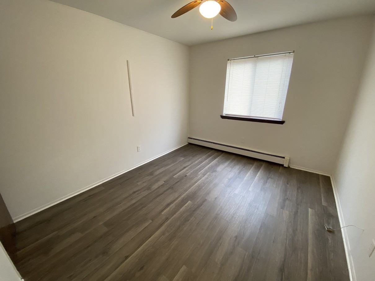 12640 Grand River Rd #11A - Photo 4 of 6