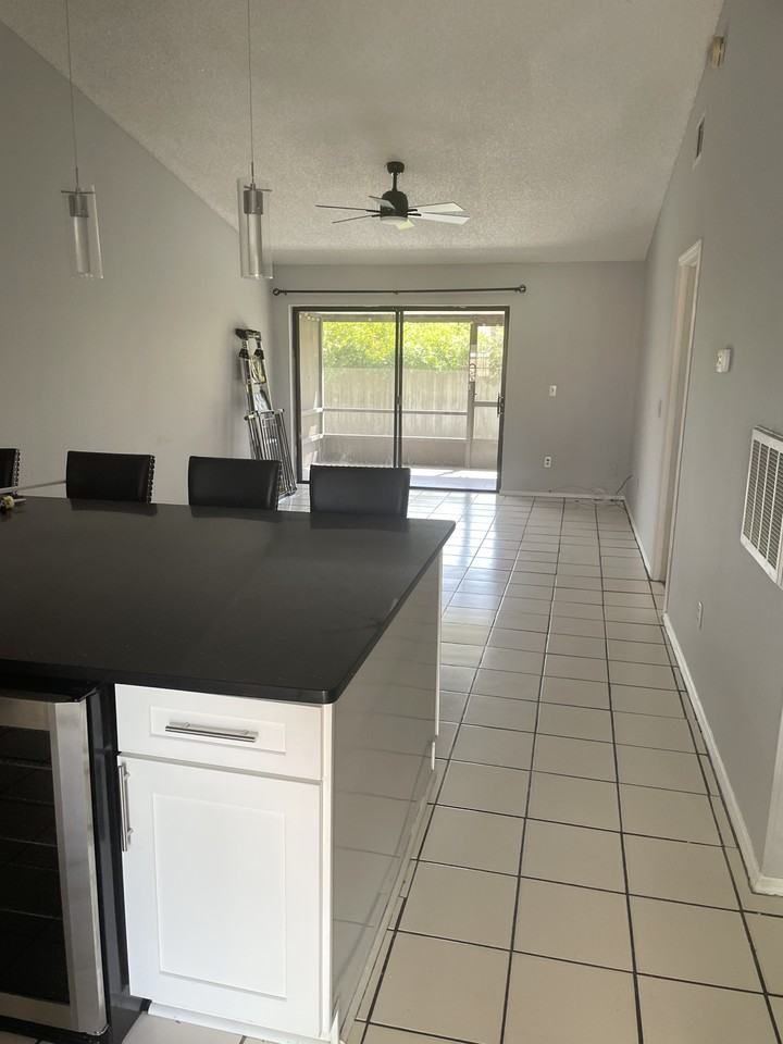 72 Silver Park Cir #72 - Photo 3 of 15