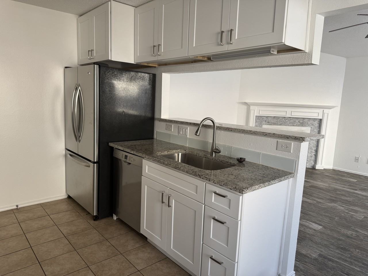 521 Cutty Trl #B - Photo 3 of 11