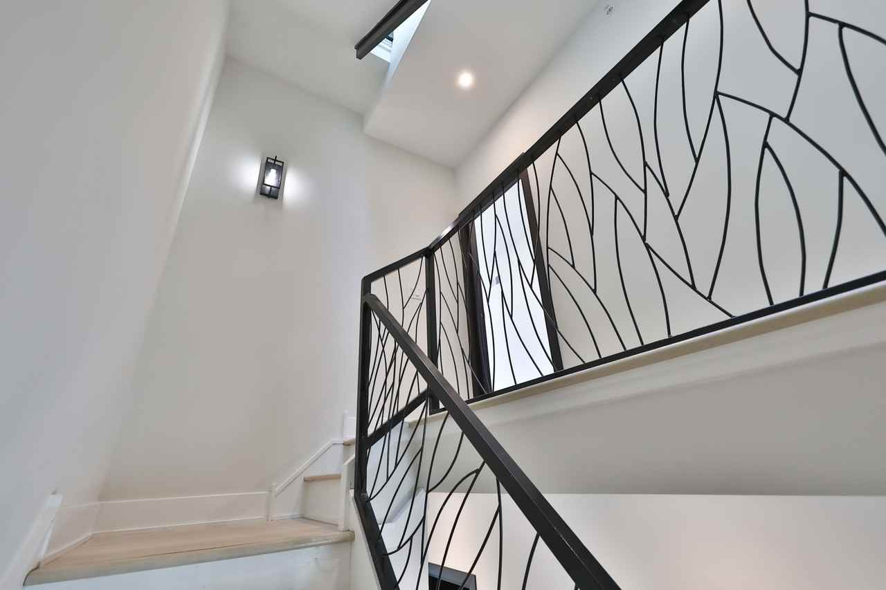 2541 Turner St #NA - Photo 4 of 42