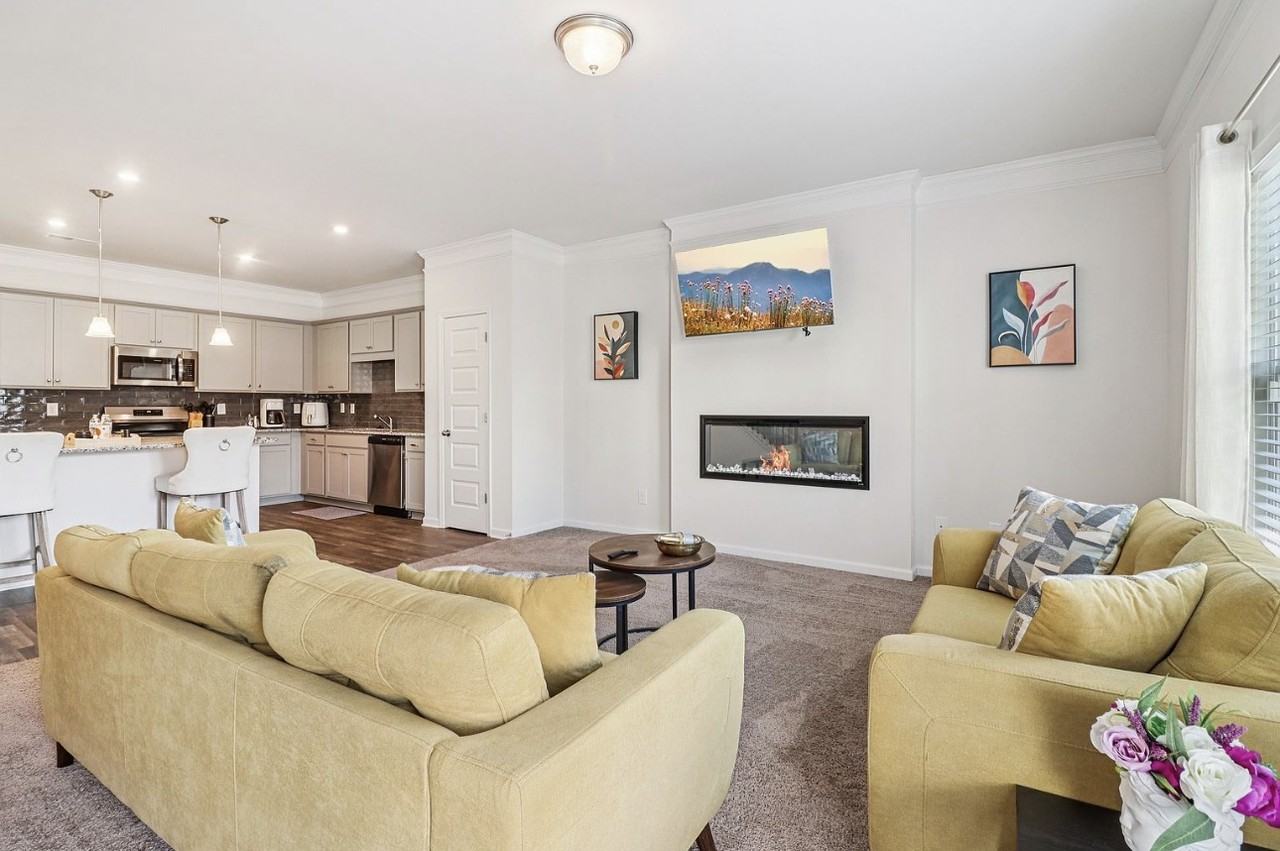 3625 Fairhaven Dr #NA - Photo 4 of 15