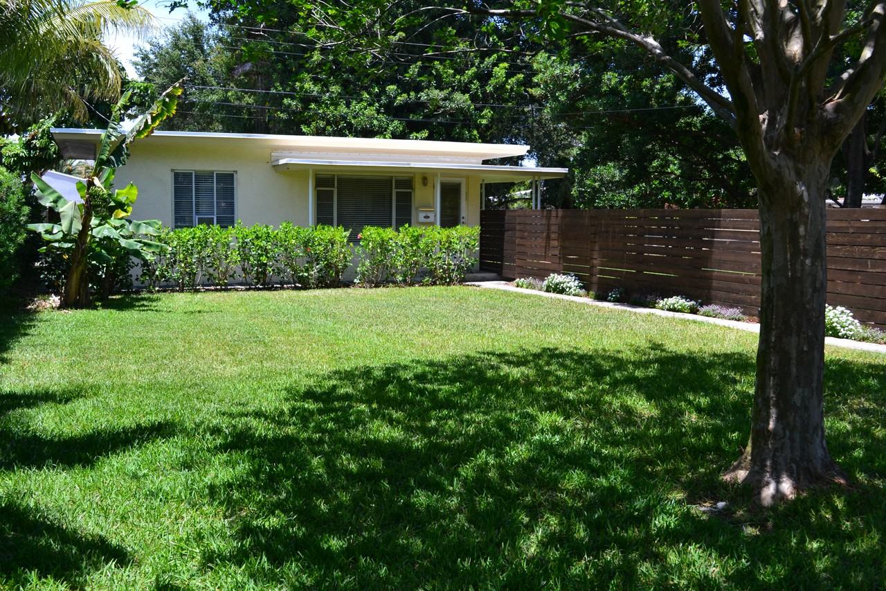 509 1/2 Sw 20th St #NA - Photo 2 of 18